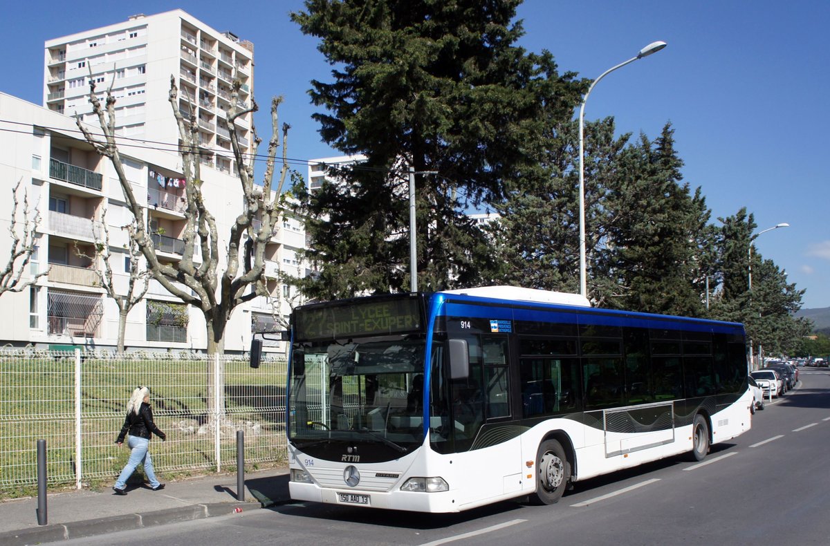 Frankreich / Stadtbus Marseille: Mercedes-Benz Citaro (Wagen 914) von RTM (Régie des Transports Metropolitains) Marseille, aufgenommen im April 2017 an der Metrostation  La Rose - Technopôle de Château-Gombert  in Marseille.