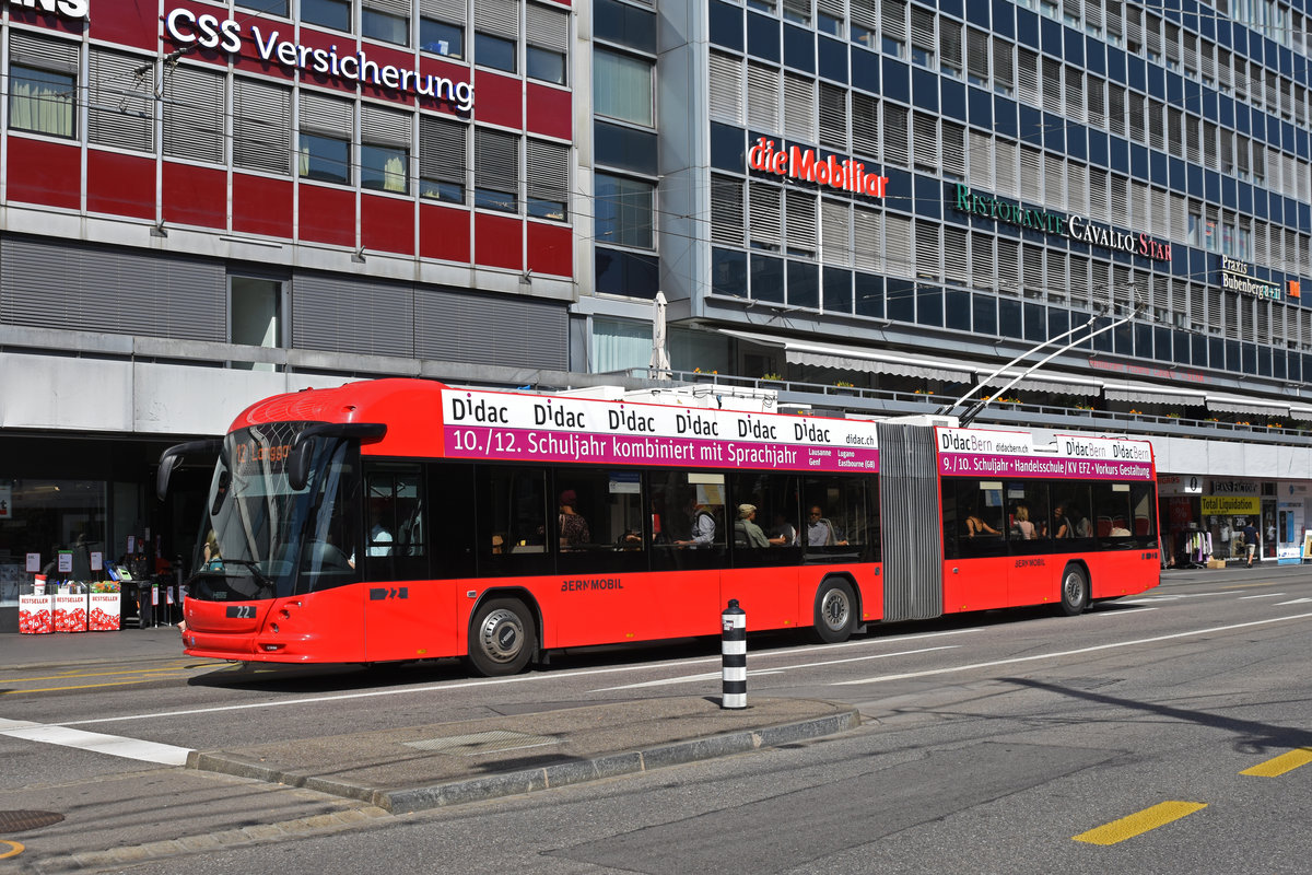 Hess Trolleybus 22, auf der Linie 12, überquert den Bubenbergplatz. Die Aufnahme stammt vom 16.09.2019.