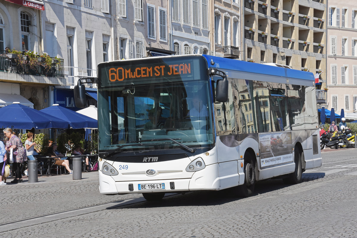 Heuliez GX Bus mit der Nummer 249, auf der Linie 60, ist in Marseille unterwegs. Die Aufnahme stammt vom 11.05.2018.