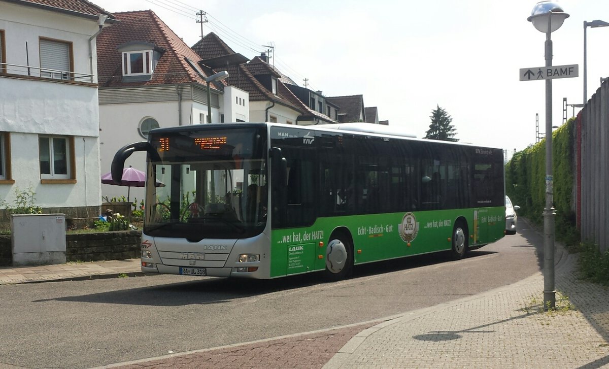 Hier ist der RA UL 318 von Lauk Reisen auf der Buslinie 31 zum Waldstadt Zentrum unterwegs. Gesichtet am 11.05.2018 am Bahnhof Hagsfeld in Karlsruhe.