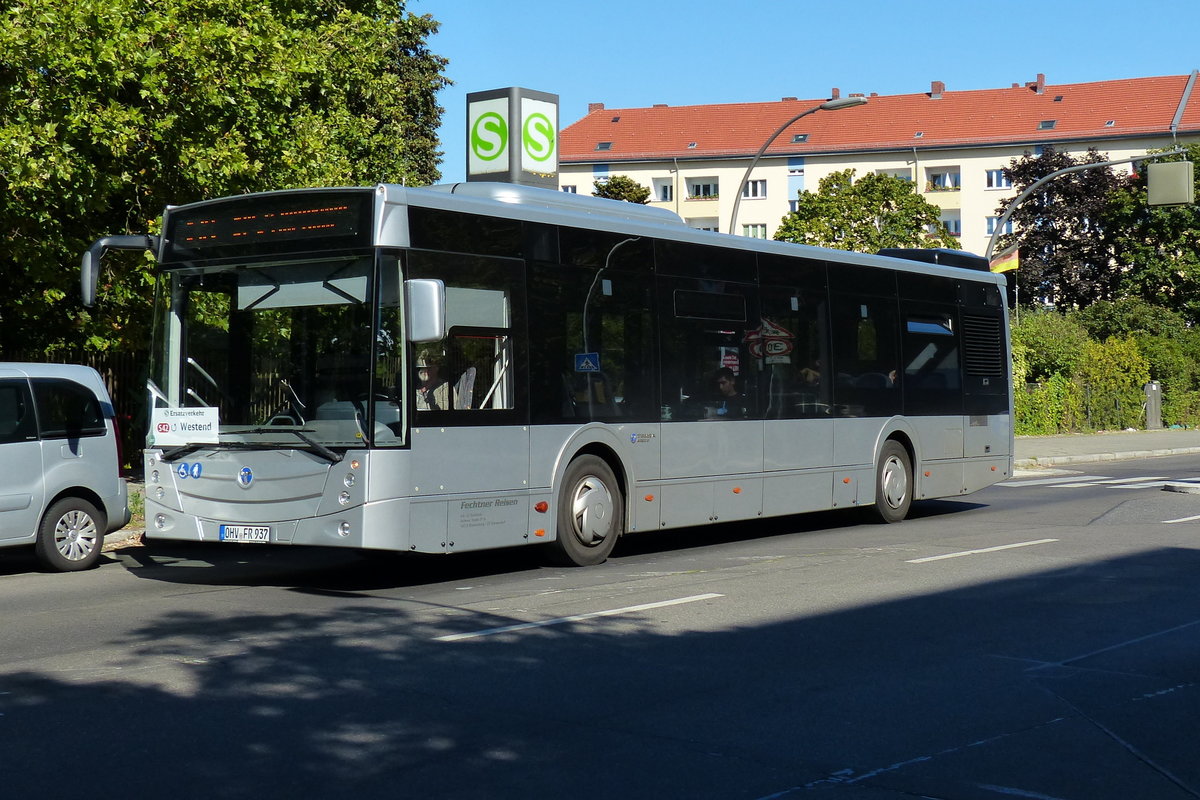 Im SEV -Ersatzverkehr S41/S42 (Ring) OHV-FR 937, Temsa Avenue Lf (Fechtner) , Berlin im August 2016.