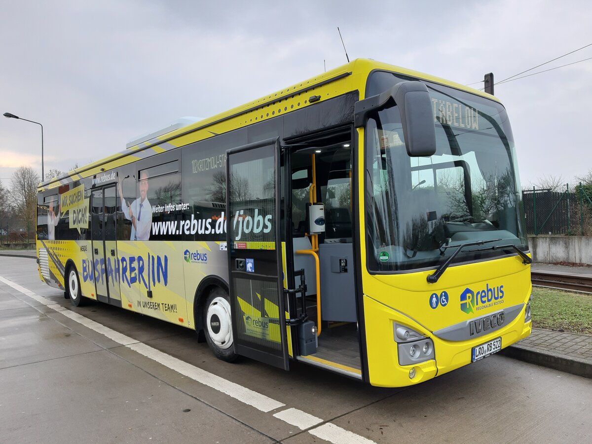 Iveco Crossway LE12 der Rebus Regionalbus Rostock GmbH - LRO-RB522 - Bj 2021 - 04.01.2022