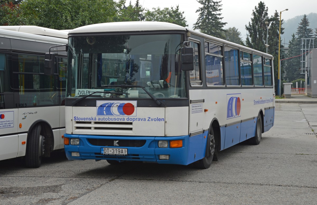 Karosa C 934E.1351, Bj 2000; SAD Zvolen AG, Zweigstelle Detva, DT-319AI; Zvolen/Altsohl Busbahnhof, 30.08.2013 