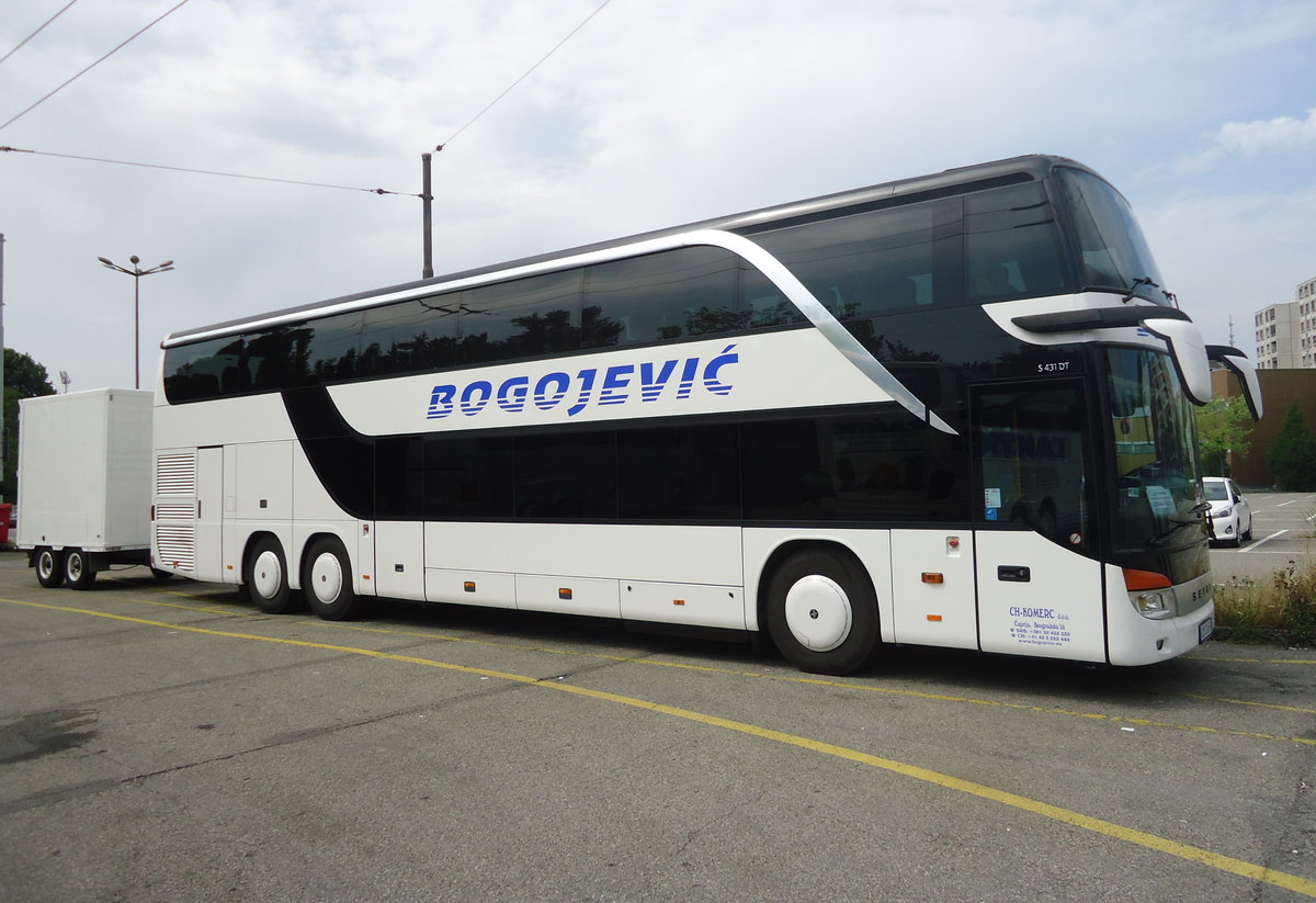Même véhicule quelques jours plus tard, Setra 431 DT Bogojevic, Lausanne été 2015