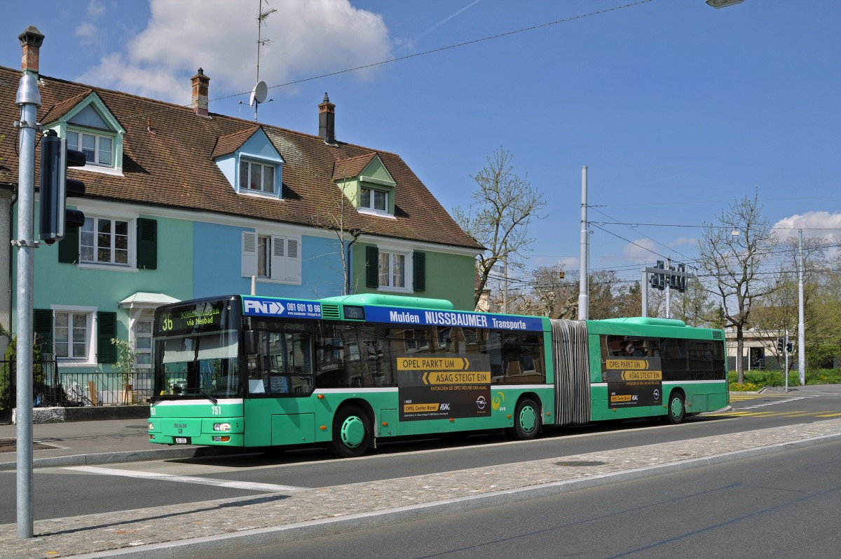 MAN Bus 751 auf der Linie 36 bedient die Haltestelle Morgartenring. Die Aufnahme stammt vom 13.04.2015.