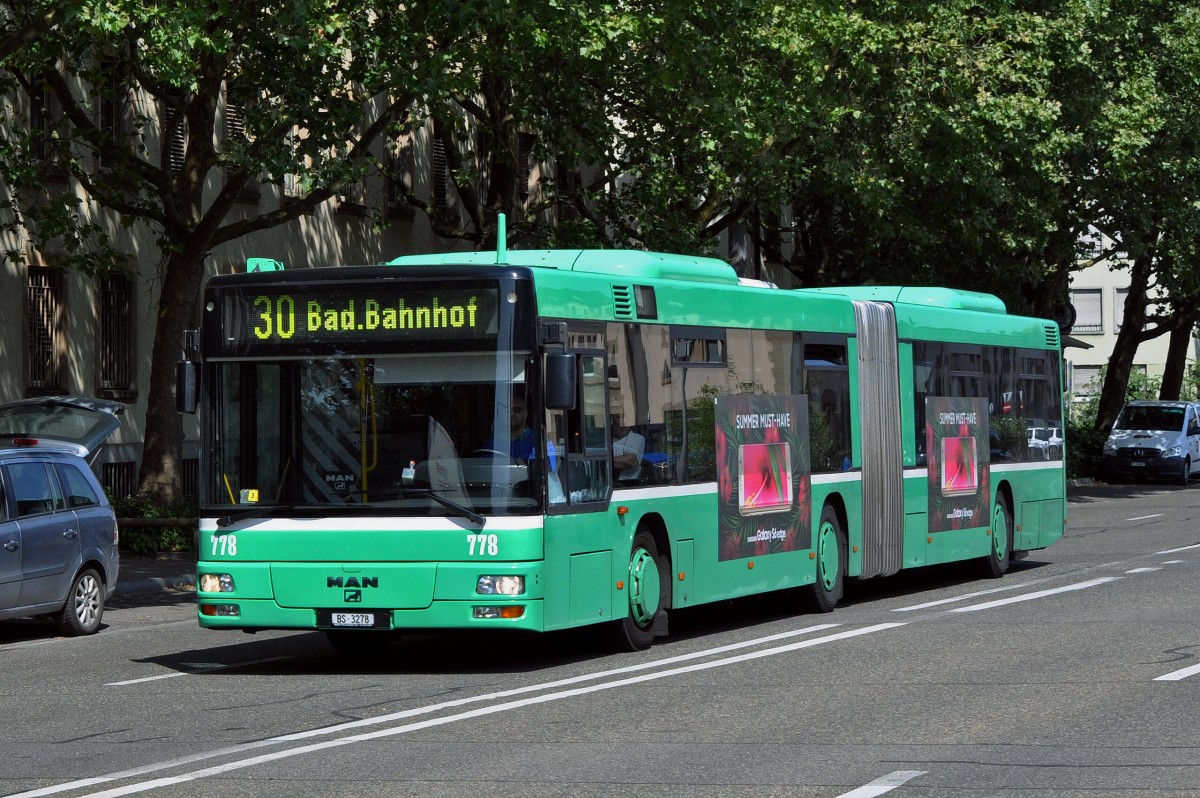 MAN Bus 778 auf der Linie 30 fährt zur Endstation am Badischen Bahnhof. Die Aufnahme stammt vom 12.07.2015.