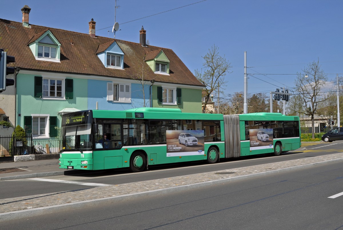 MAN Bus 779 auf der Linie 36 bedient die Haltestelle Morgartenring. Die Aufnahme stammt vom 13.04.2015.