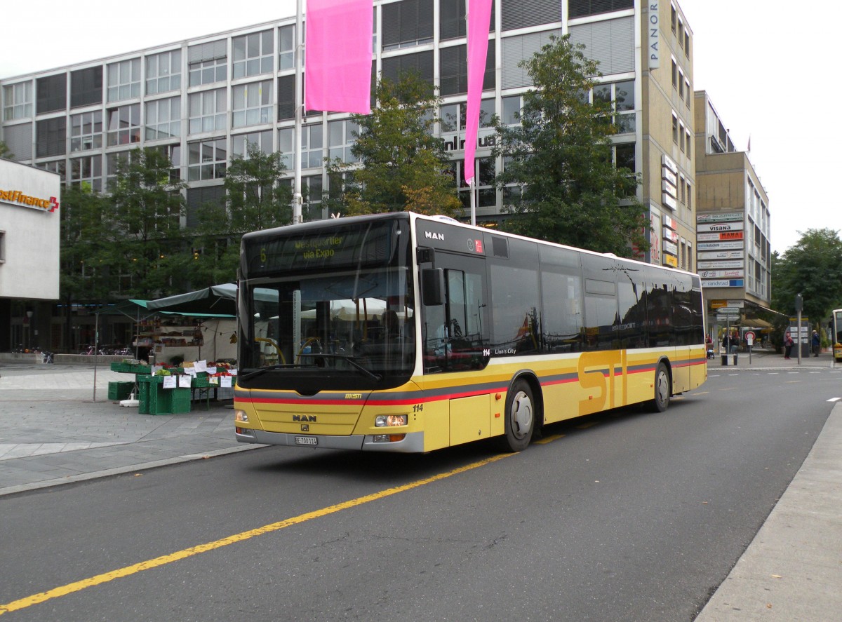 MAN Bus mit der Betriebsnummer 114 auf der Linie 6 am Bahnhof Thun. Die Aufnahme stammt vom 09.10.2013.