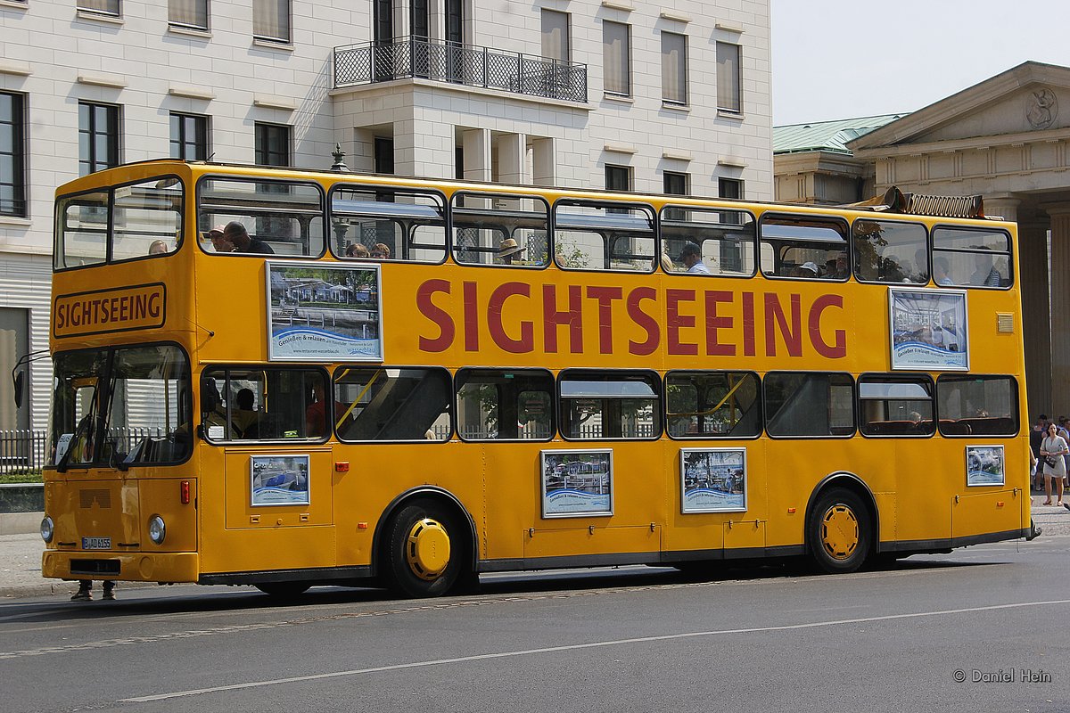 MAN Bus Sightseeing in Berlin, am 11.08.2015.