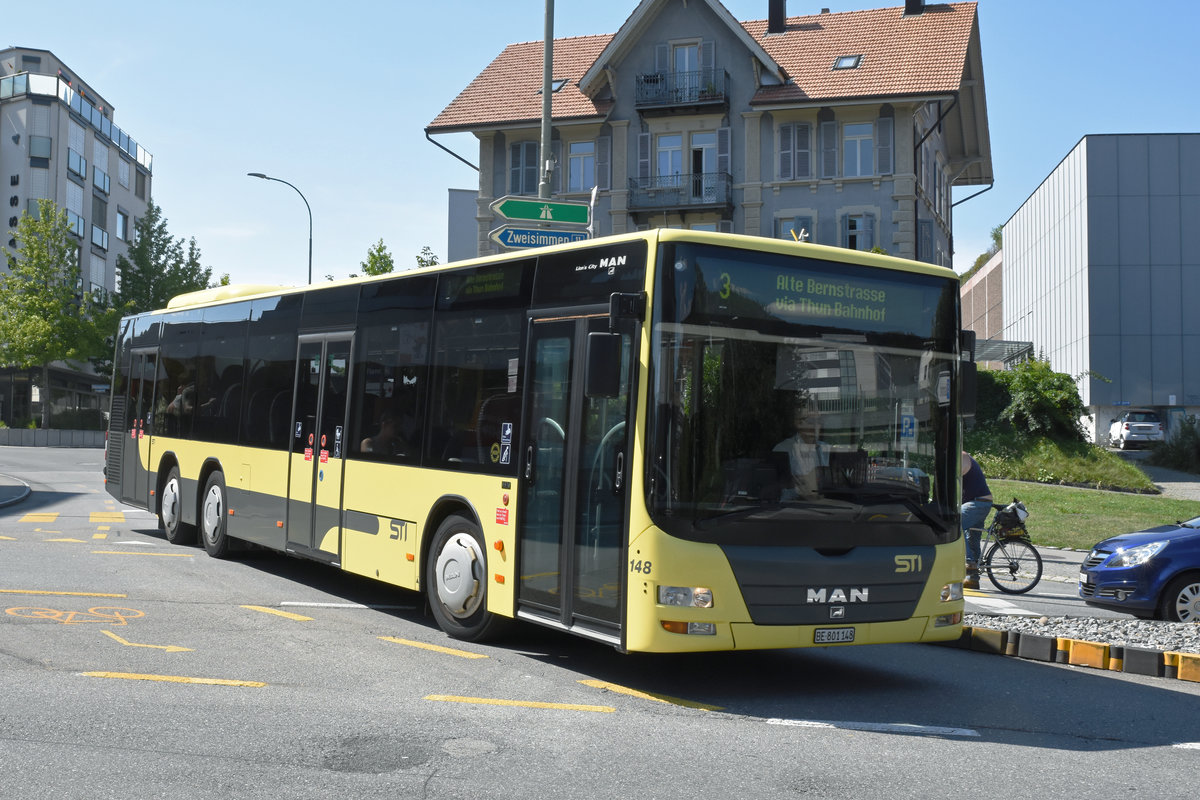 MAN Lions City 148, auf der Linie 3, fährt zur Haltestelle beim Bahnhof Thun. Die Aufnahme stammt vom 30.07.2018.