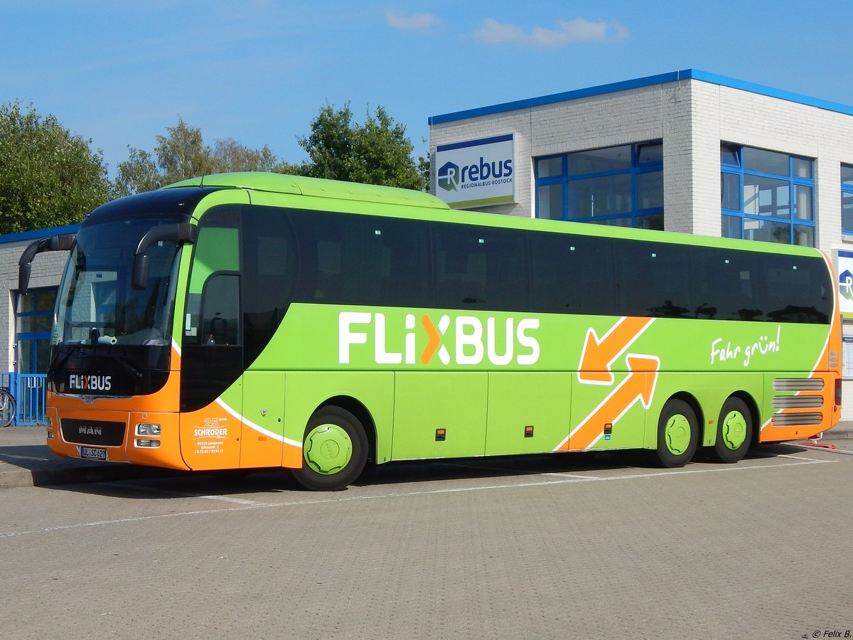 MAN Lion's Coach von Flixbus/Schröder aus Deutschland in Rostock am 19.08.2018