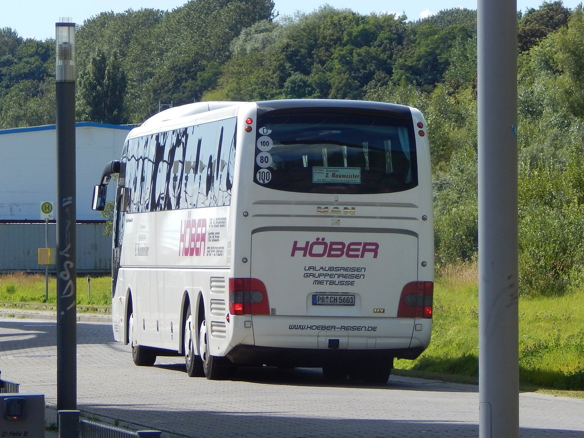 MAN Lion's Coach von Höber-Reisen aus Deutschland im Stadthafen Sassnitz am 23.08.2017