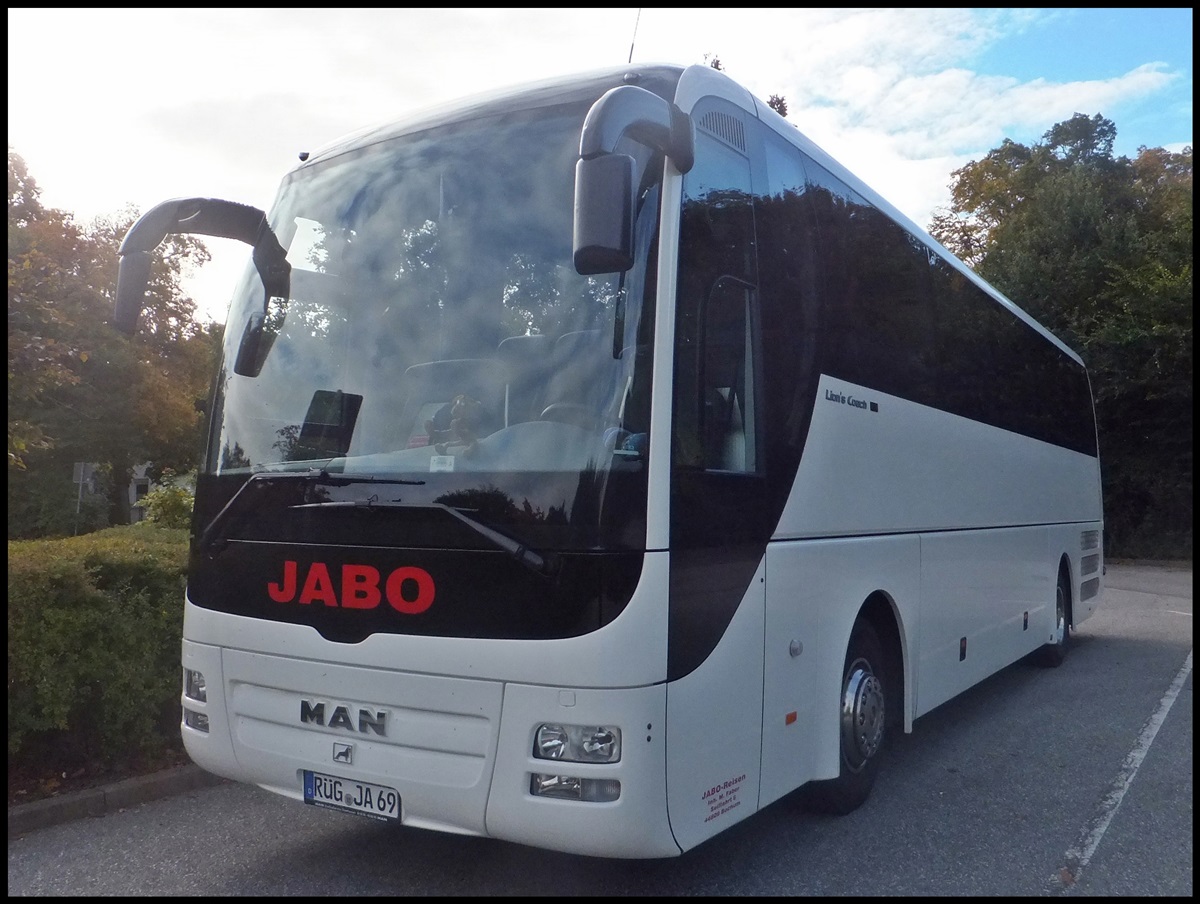MAN Lion's Coach von Jabo aus Deutschland in Bergen am 01.10.2013