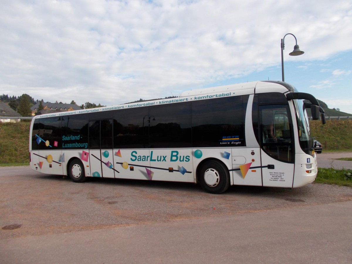 MAN Lion`s Regio von Müller-Nies (SaarLux Bus) am 03.10.2015 in Saarburg