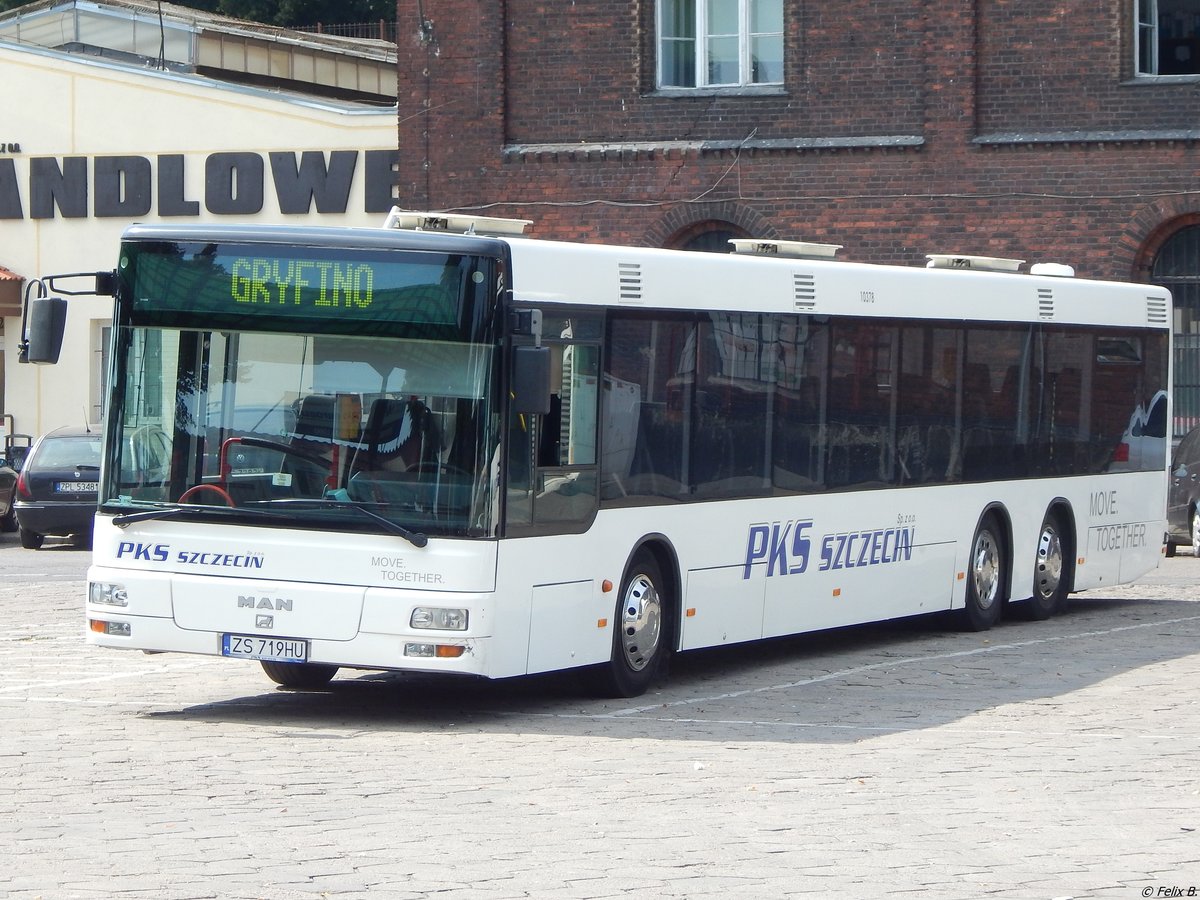 MAN Niederflurbus 2. Generation von PKS Szczecin aus Polen in Stettin am 08.08.2018