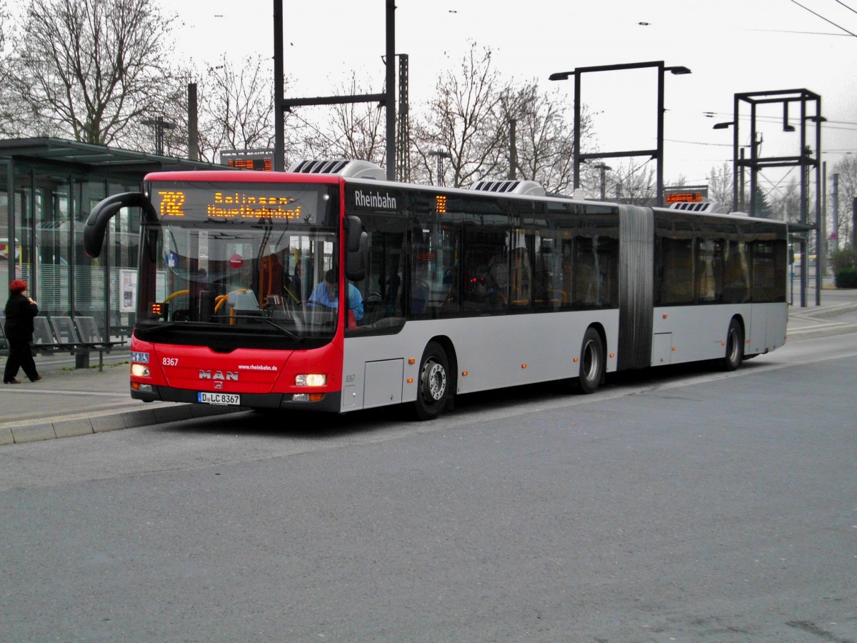 MAN Niederflurbus 3. Generation (Lion's City) auf der Linie 782 am Hauptbahnhof Solingen.(23.01.2015)
