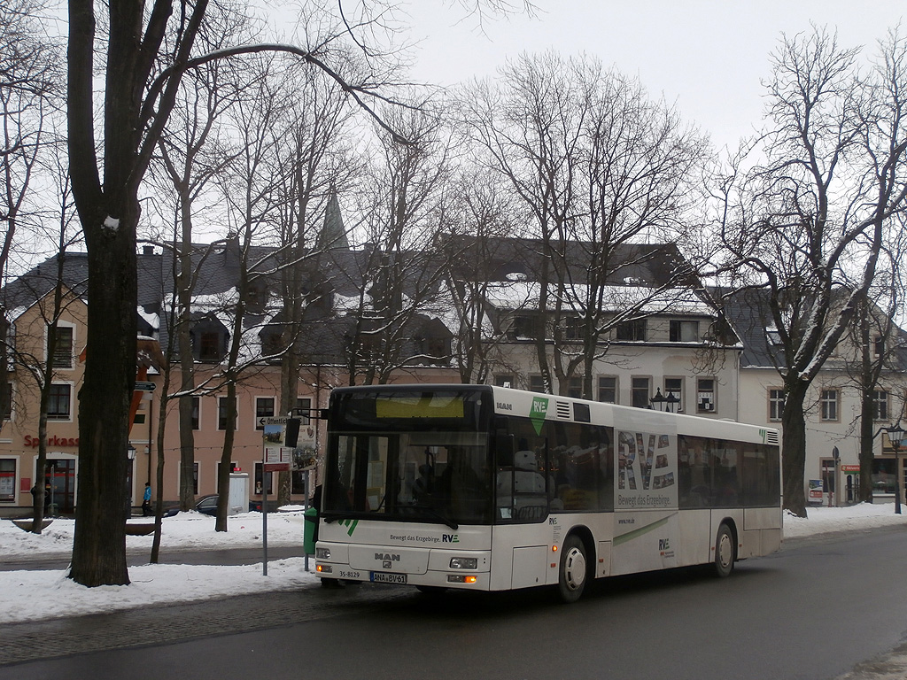 MAN NL283 #35-8129 auf der Stadtlinie in Oberwiesenthal. (6.2.2014)