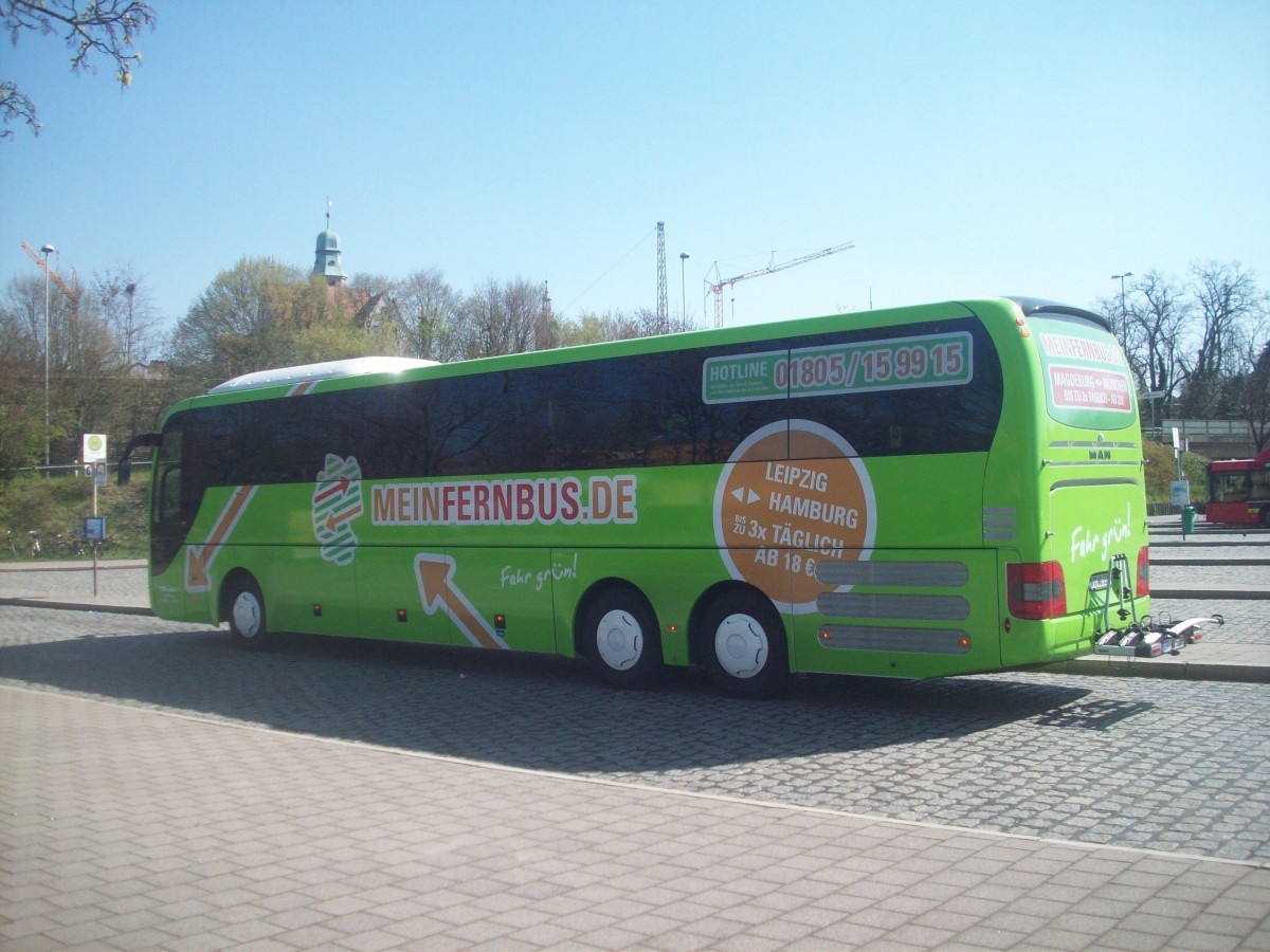 MeinFernbus in Erlangen. Neue Linie von München, Nürnberg, Erlangen, Erfurt, Hannover , Hamburg. 29.03.14 