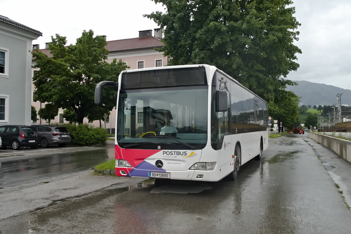 Mercedes-Benz Citaro Facelift von Postbus (BD-13890), abgestellt in Saalfelden Bhf. Aufgenommen 7.6.2022.
