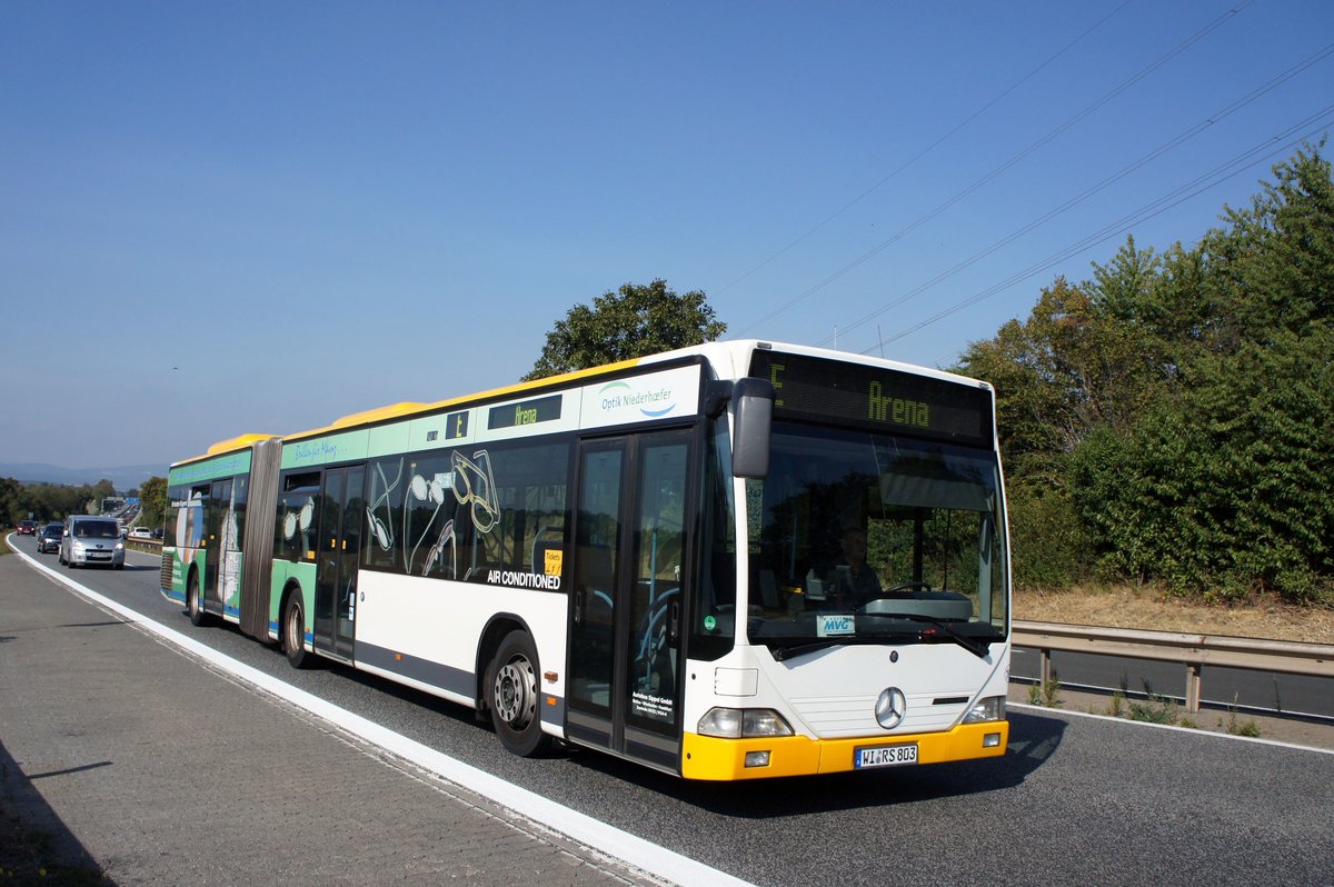 Mercedes-Benz Citaro G von Autobus Sippel GmbH, eingesetzt im Stadionverkehr vom 1. FSV Mainz 05. Aufgenommen im September 2016 in der Nähe von Mainz. 