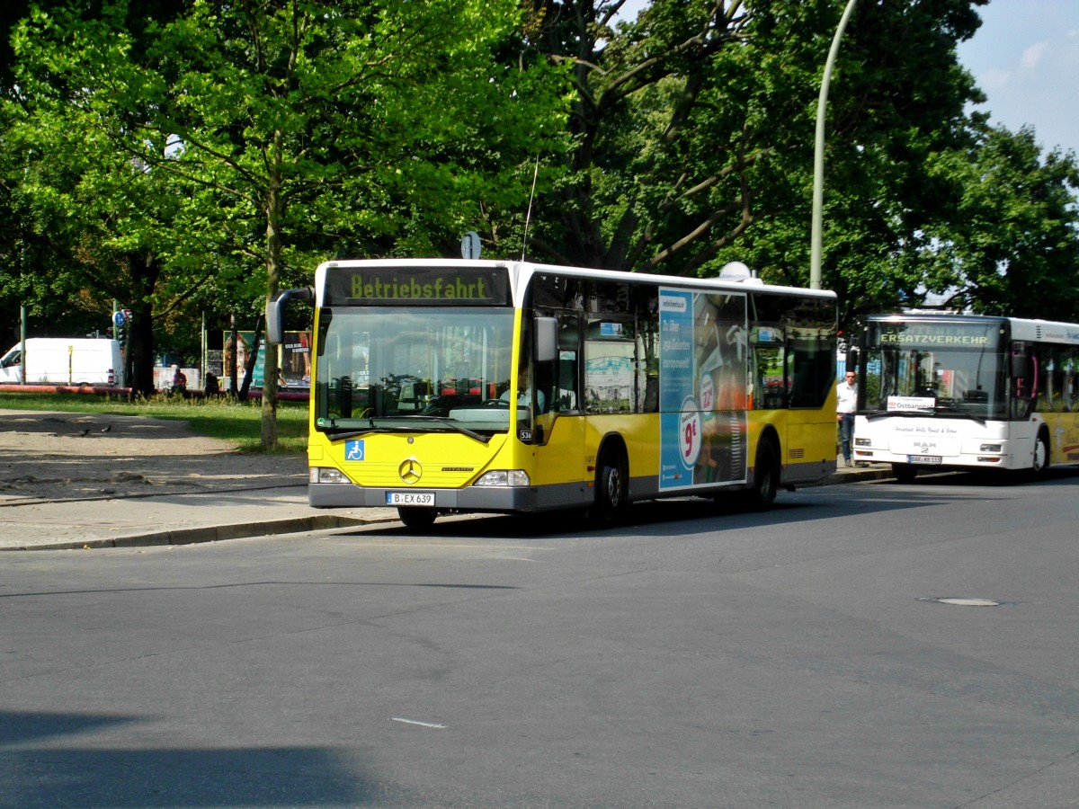Mercedes-Benz O 530 I (Citaro) als SEV für die S-Bahnlinien 5,7 und 75 Richtung S+U Bahnhof Berlin Friedrichstraße am Ostbahnhof.(8.8.2014) 
