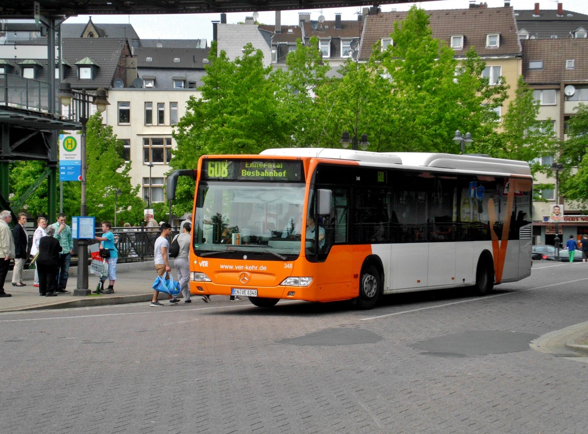 Mercedes-Benz O 530 LE Ü (Citaro) auf der Linie 608 nach Ennepetal Busbahnhof am S-Bahnhof Wuppertal Oberbarmen.(25.5.2014)

