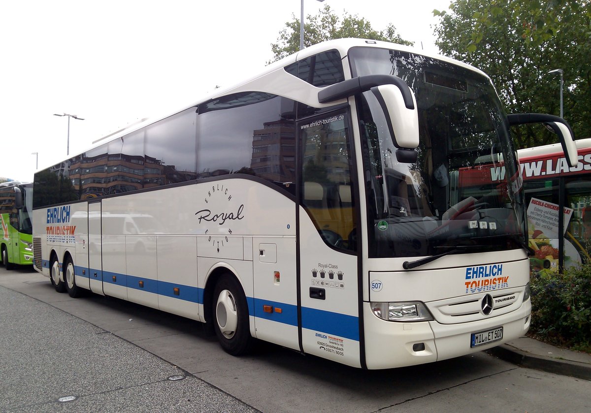 Mercedes Benz Tourismo aufgenommen am ZOB in Hamburg am 16.07.2015
