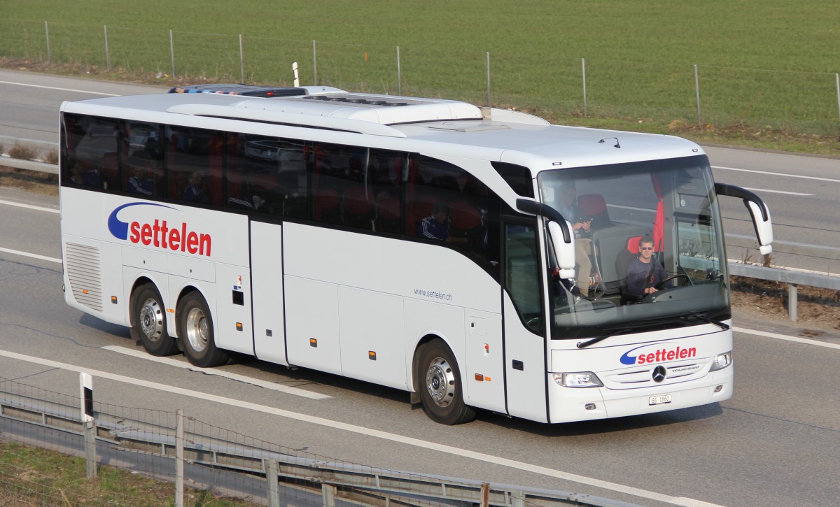 Mercedes Benz Tourismo Euro6, Settelen, Oensingen mars 2015
