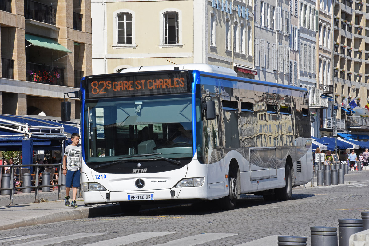 Mercedes Citaro 1210, auf der Linie 82S ist in Marseille unterwegs. Die Aufnahme stammt vom 11.05.2018.