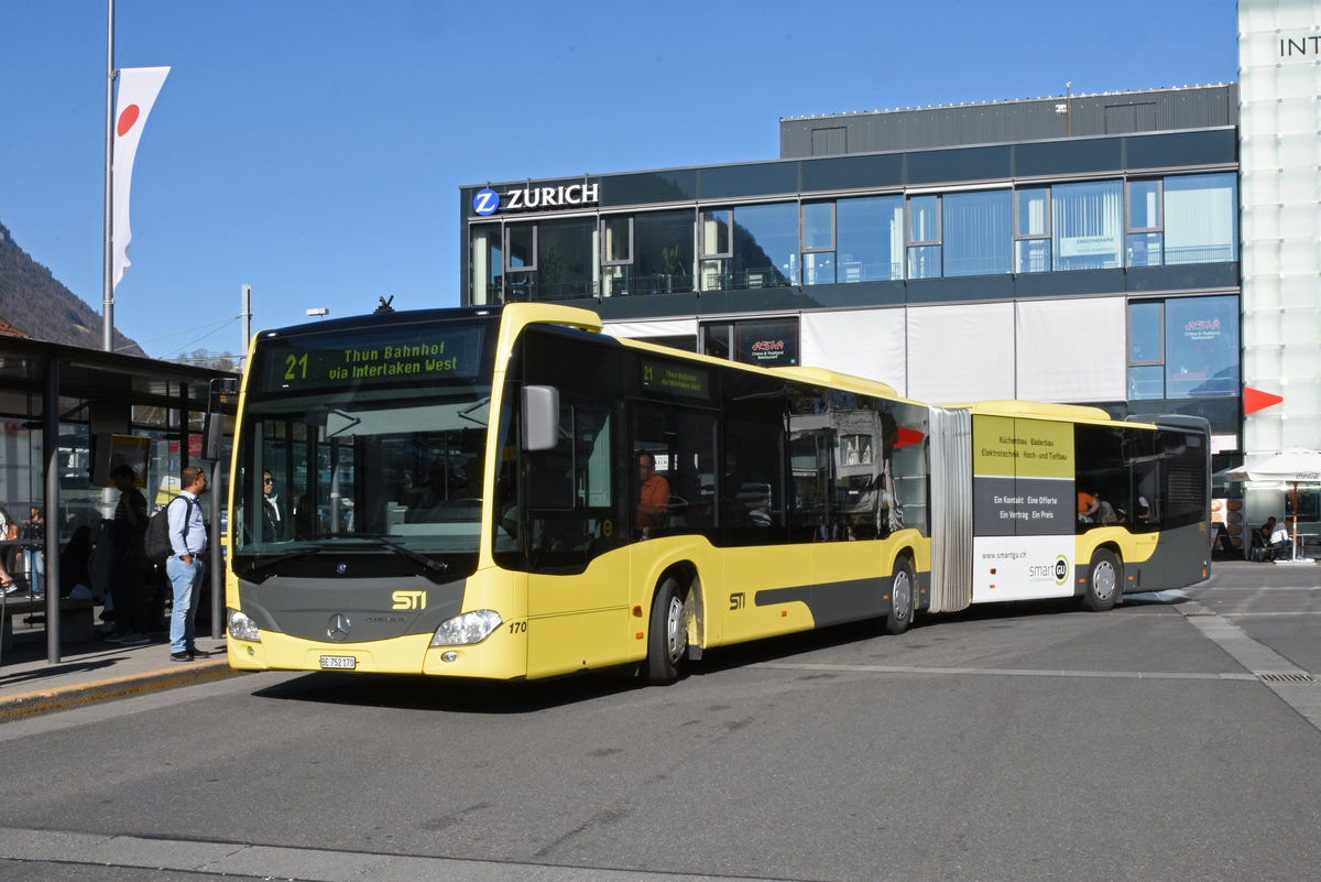 Mercedes Citaro 170, auf der Linie 21, fährt zur Endstation beim Bahnhof Interlaken Ost. Die Aufnahme stammt vom 20.04.2019.