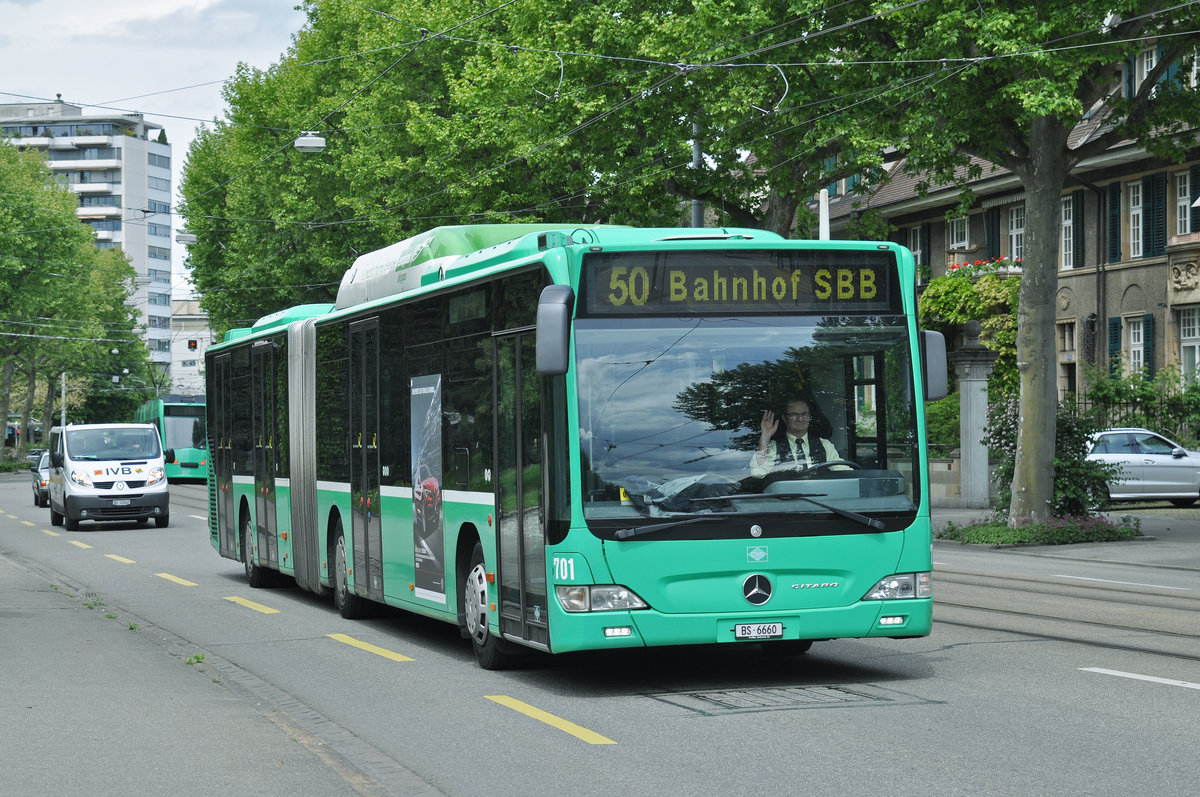 Mercedes Citaro 701, auf der Linie 50 fährt zur Endstation am Bahnhof SBB. Die Aufnahme stammt vom 12.05.2017.