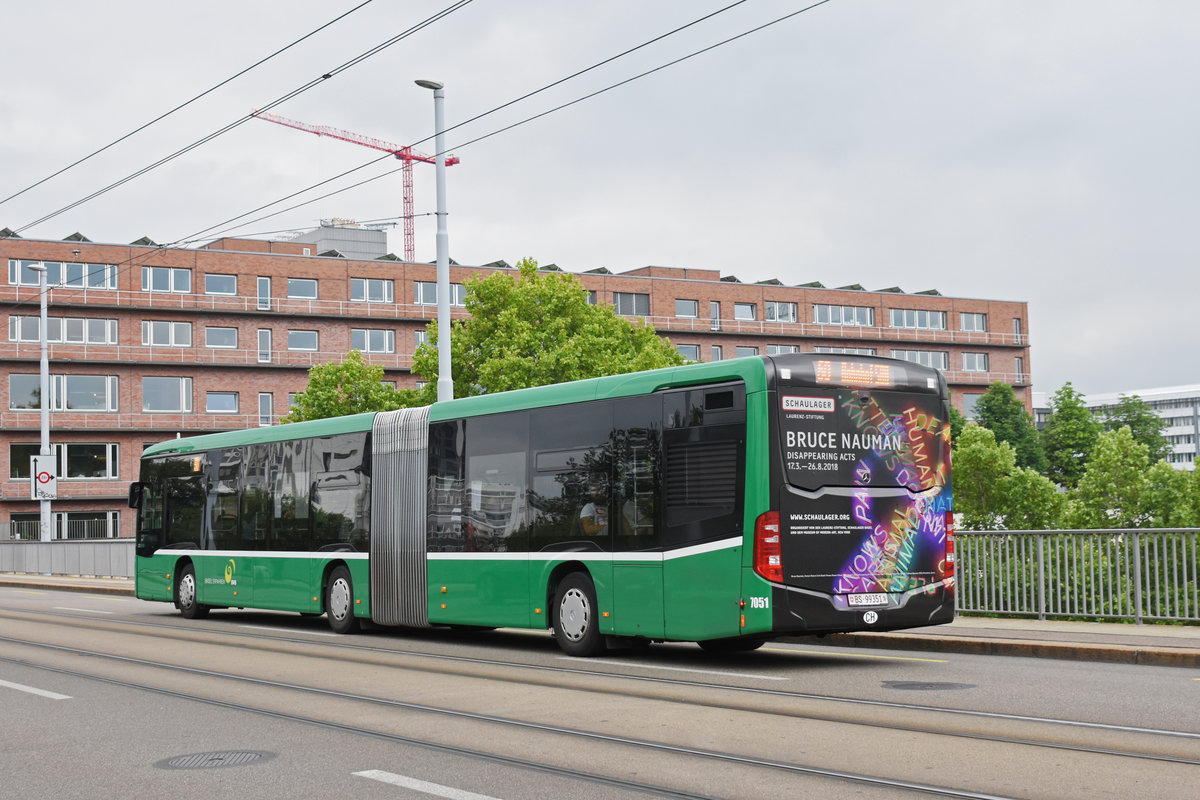 Mercedes Citaro 7051, auf der Linie 50, fährt zur Endstation am Bahnhof SBB. Die Aufnahme stammt vom 13.06.2018.