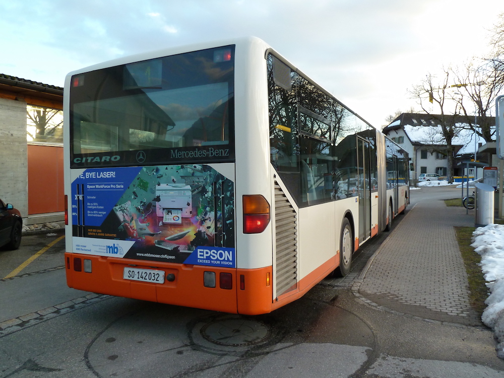Mercedes Citaro G Nr. 32 (2001) vom BSU am 25. Februar 2015 bei der Wendeschlaufe der Linie 1 in Oberdorf SO. Die BSU Serie 30-32 gehört zu meinen absoluten Topfavoriten was Busse anbelangt ;)