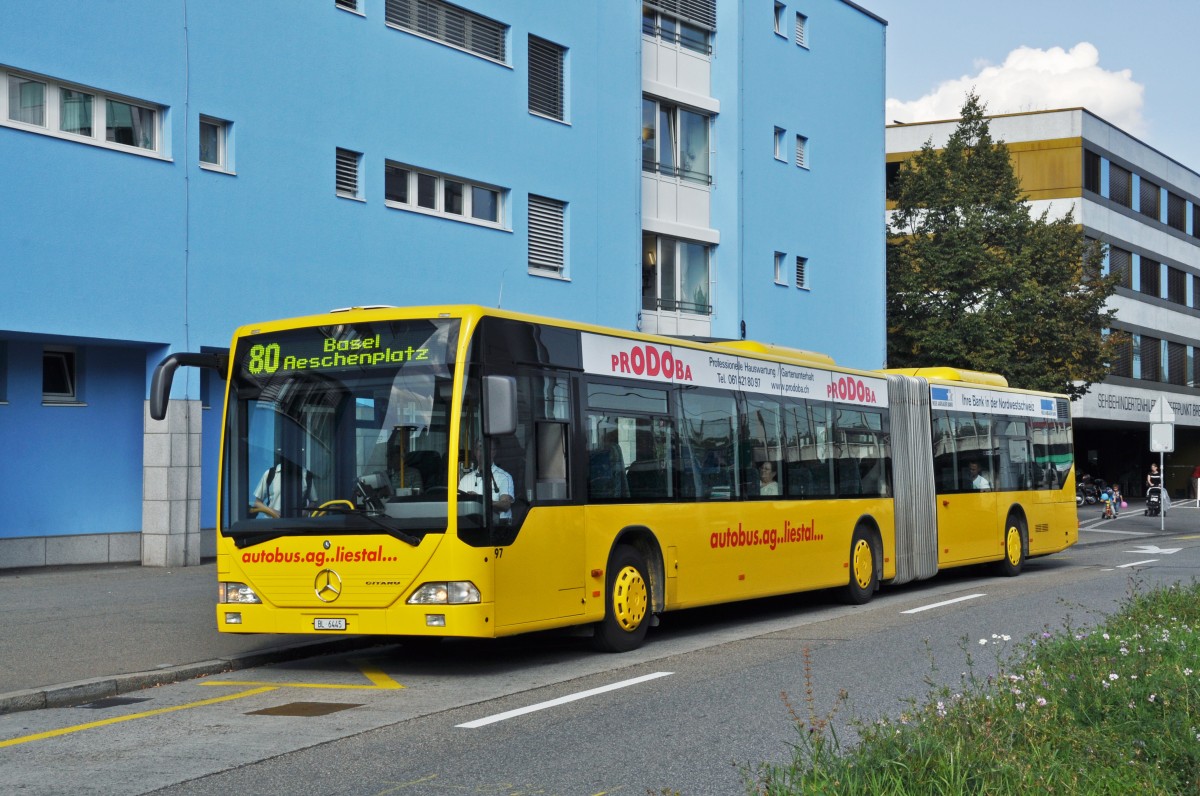 Mercedes Citaro mit der Betriebsnummer 97 auf der Linie 80 an der Haltestelle Breite. Die Aufnahme stammt vom 16.09.2014.
