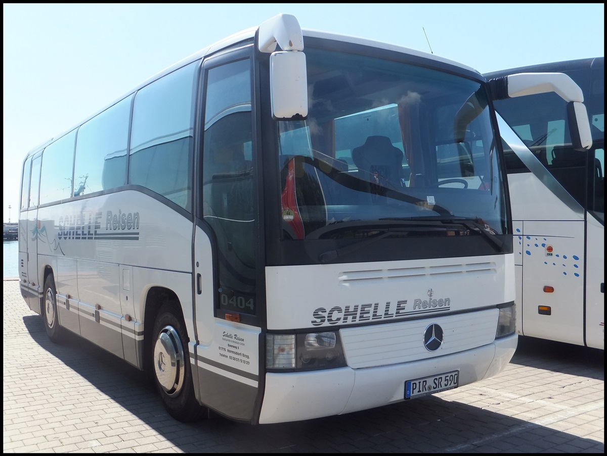 Mercedes O 404 von Schelle Reisen aus Deutschland im Stadthafen Sassnitz am 10.08.2013