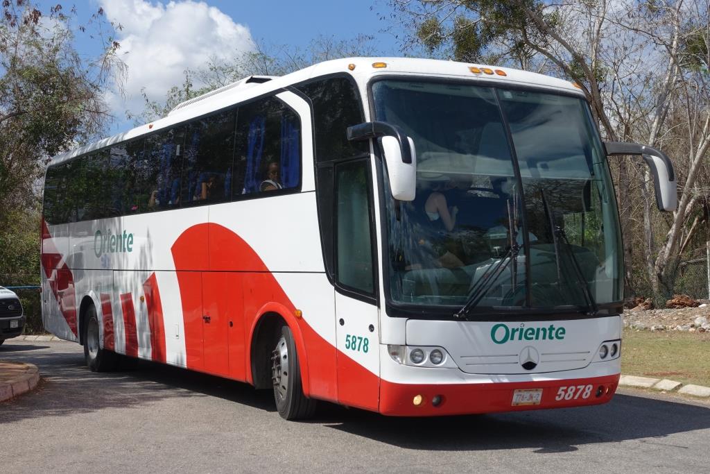 Mercedes Reisebus  Oriente , Mexiko 05.04.2018