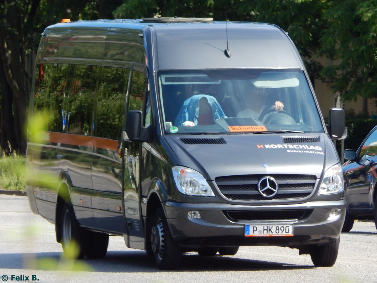 Mercedes Sprinter von H. Kortschlag Fahrservice aus Deutschland in Potsdam am 07.06.2016