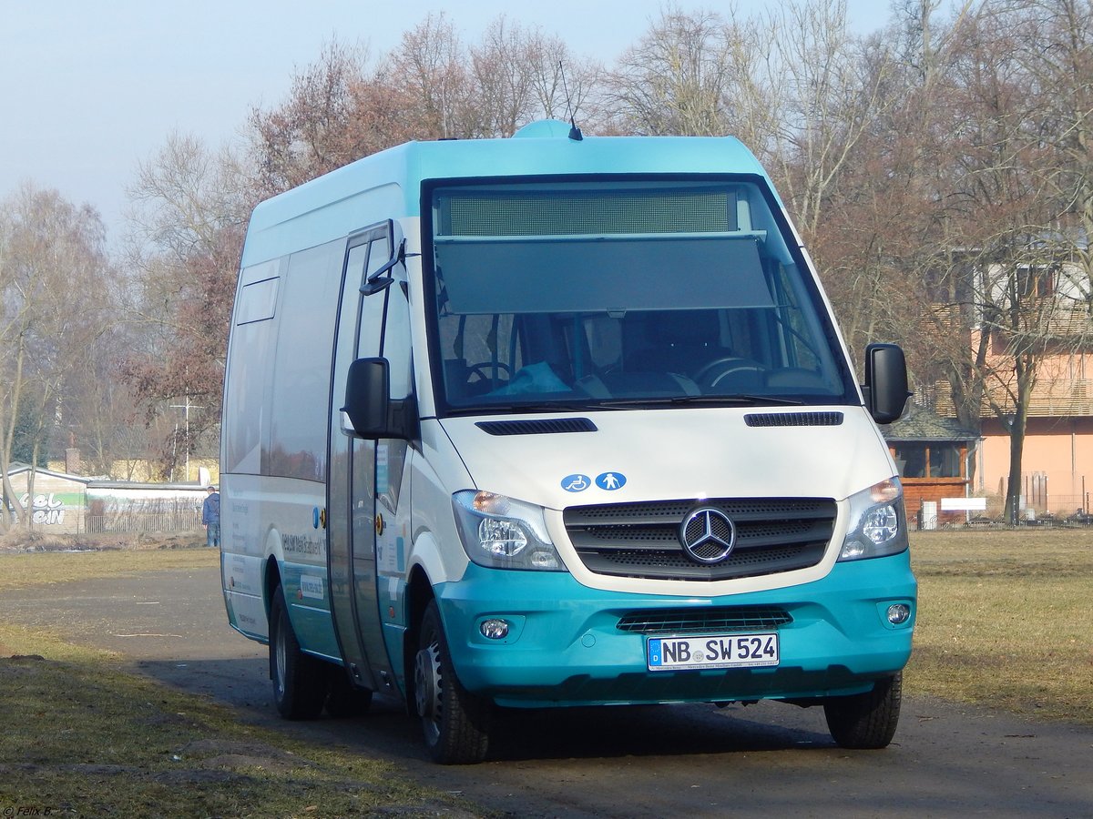 Mercedes Sprinter der Neubrandenburger Verkehrsbetriebe in Neubrandenburg am 11.03.2018