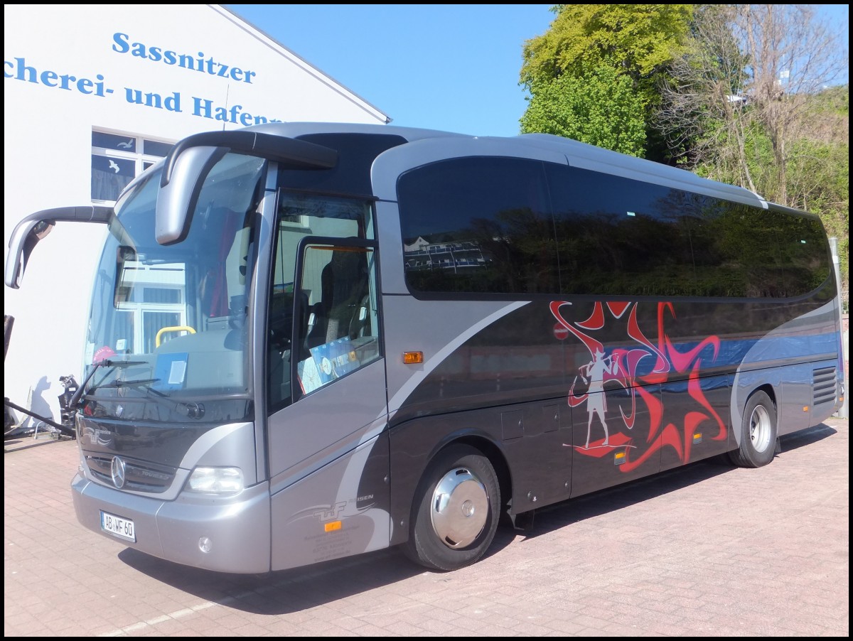 Mercedes Tourino von WF-Reisen  aus Deutschland im Stadthafen Sassnitz am 03.05.2014