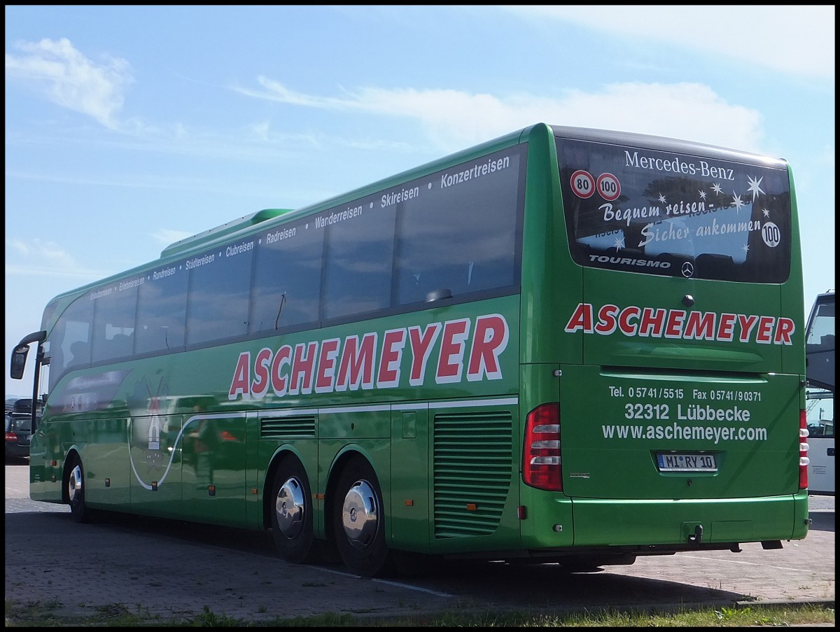 Mercedes Tourismo von Aschemeyer aus Deutschland im Stadthafen Sassnitz am 09.06.2013