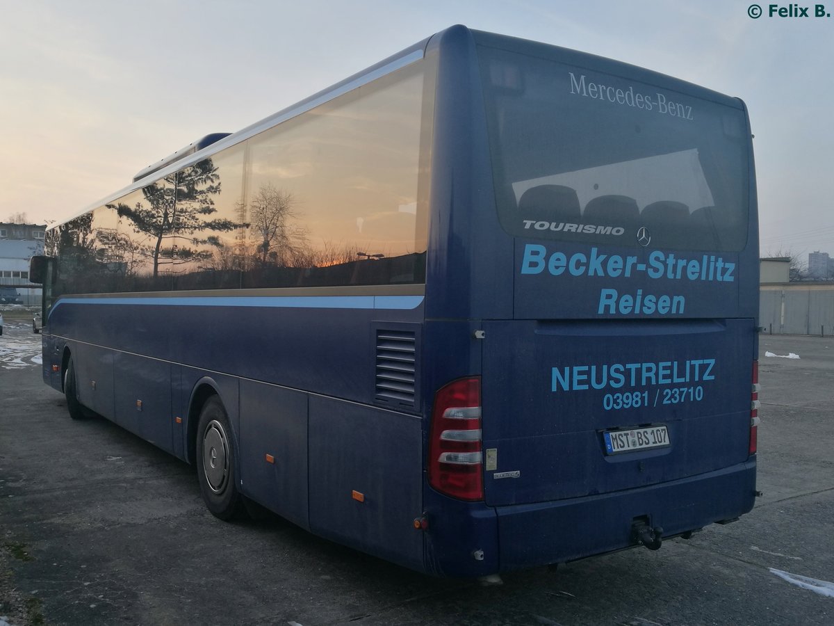 Mercedes Tourismo RH von Becker-Strelitz-Reisen aus Deutschland in Neubrandenburg am 09.02.2017