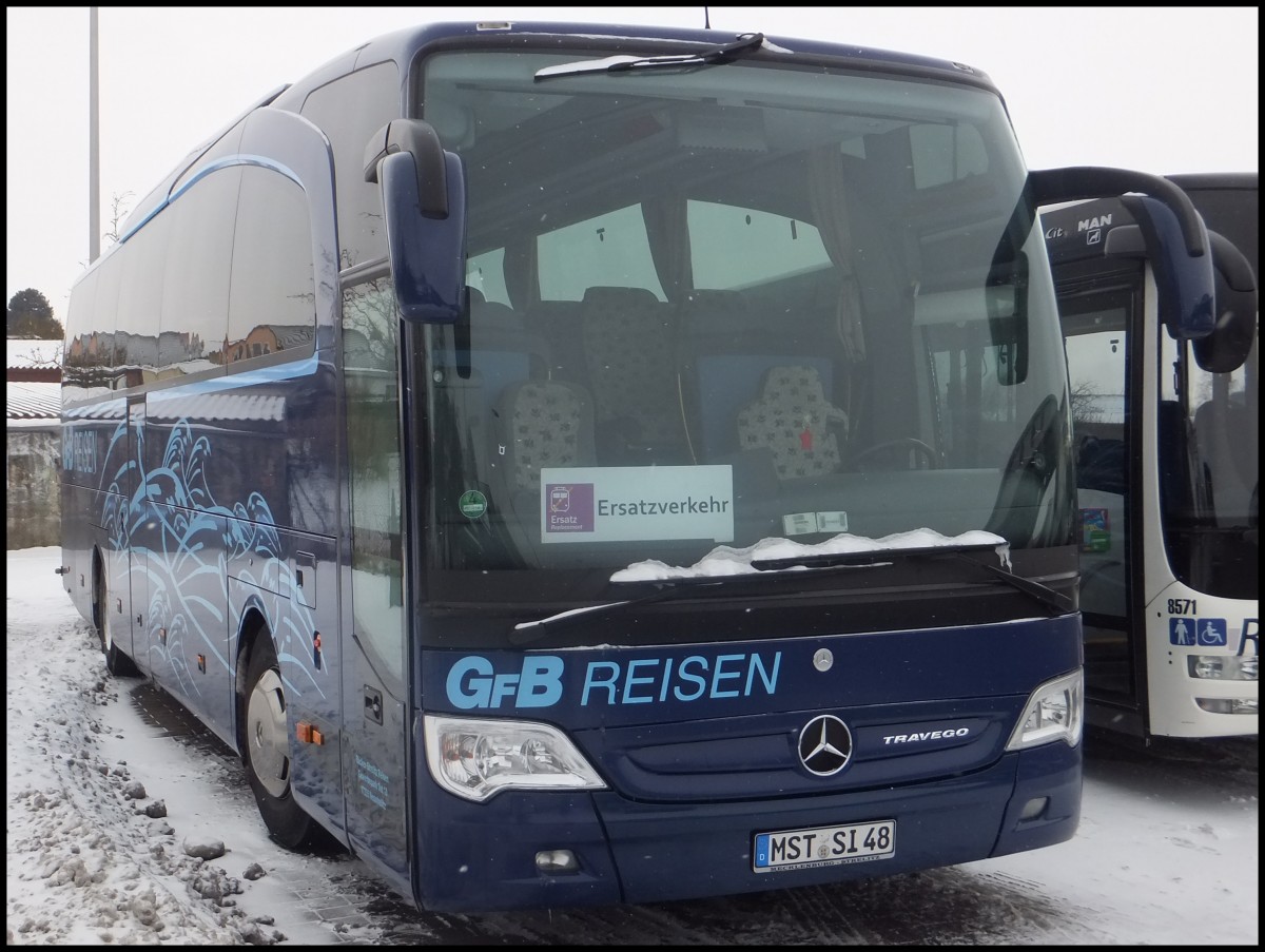 Mercedes Travego von GFB-Reisen aus Deutschland in Bergen am 29.01.2014