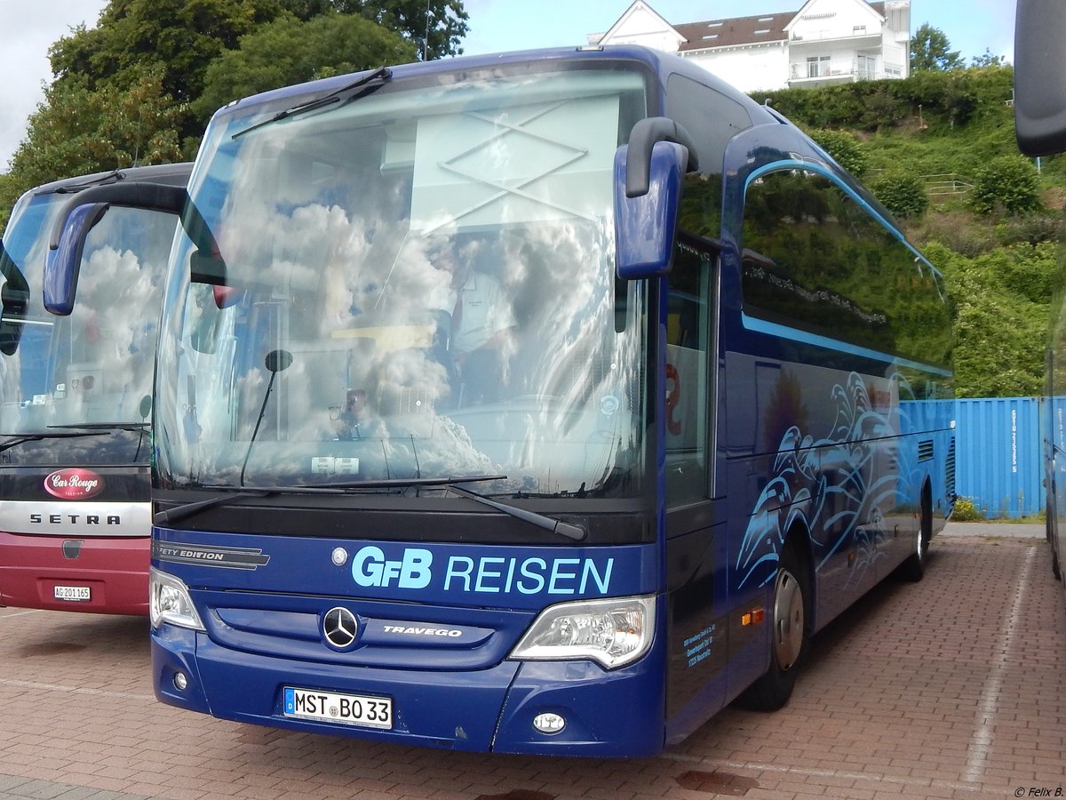 Mercedes Travego von GFB-Reisen aus Deutschland im Stadthafen Sassnitz am 23.08.2017