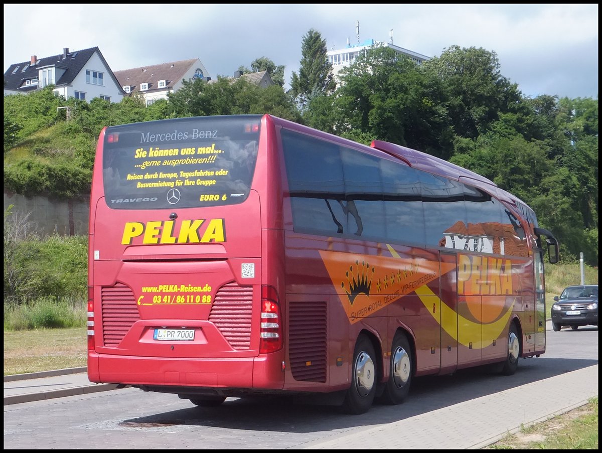 Mercedes Travego von Pelka aus Deutschland im Stadthafen Sassnitz am 02.07.2014