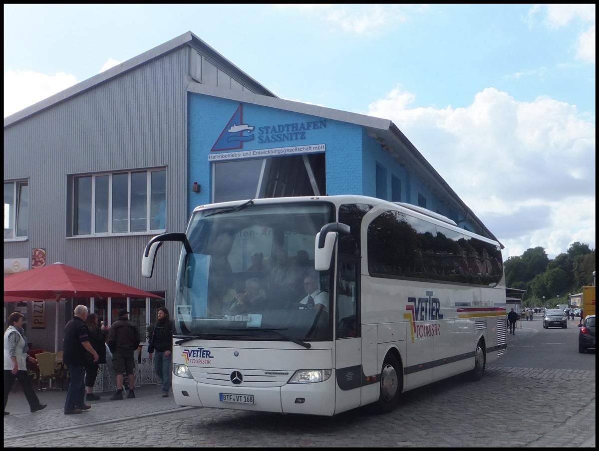 Mercedes Travego von Vetter Touristik aus Deutschland im Stadthafen Sassnitz am 17.09.2013