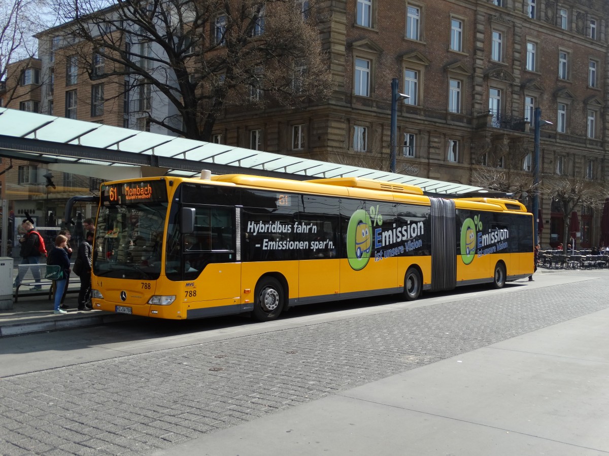 MVG Mercedes Benz Citaro C1 Facelift G 788 Hybrid Bus am 10.04.15 in Mainz