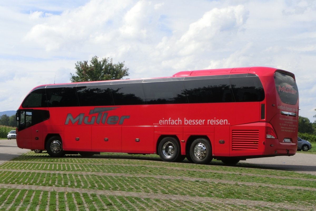 Neoplan Cityliner von Müller Reisen am 02.08.2017 in Steinfeld/Pfalz