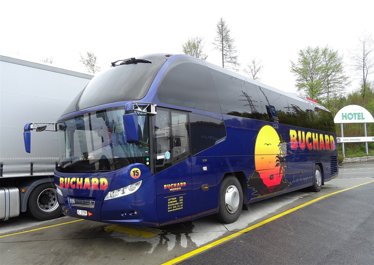 Neoplan Cityliner n° 15 Buchard Voyages, près de Berne mars 2016 