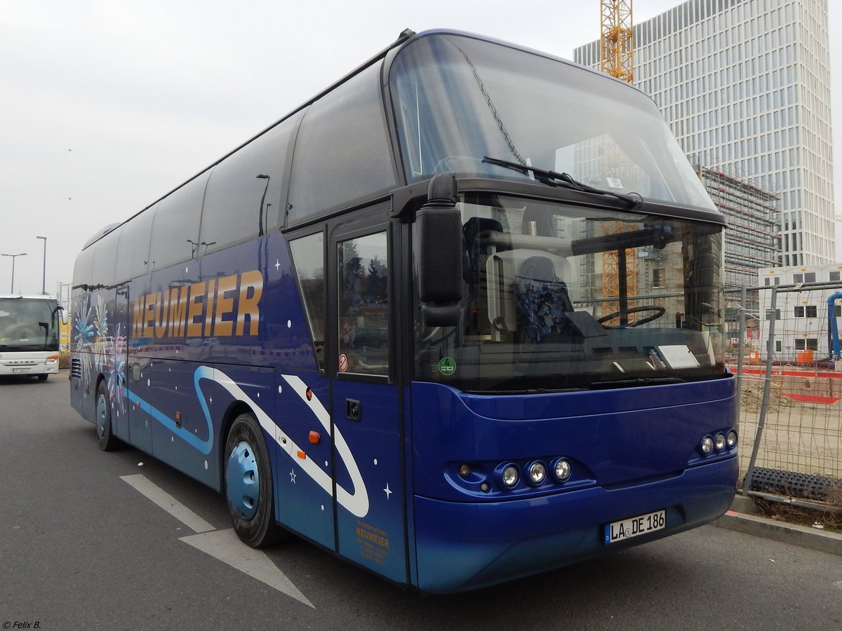 Neoplan Cityliner von Neumeier aus Deutschland in Berlin am 02.12.2014
