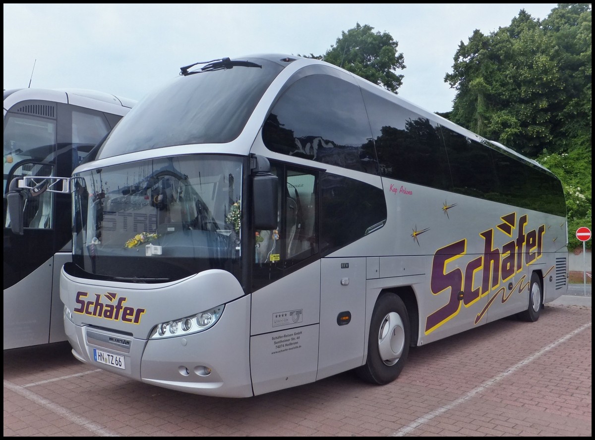 Neoplan Cityliner von Schfer aus Deutschland im Stadthafen Sassnitz am 28.06.2013